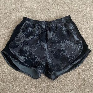 Nike Tempo DRI-FIT short